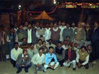 Group photo of Ganga Swayam Sevak with Prof. hukla