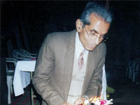 Prof. H. R. Singh (Ex V.C, A.U.) lightening lamp in exhibition campus
